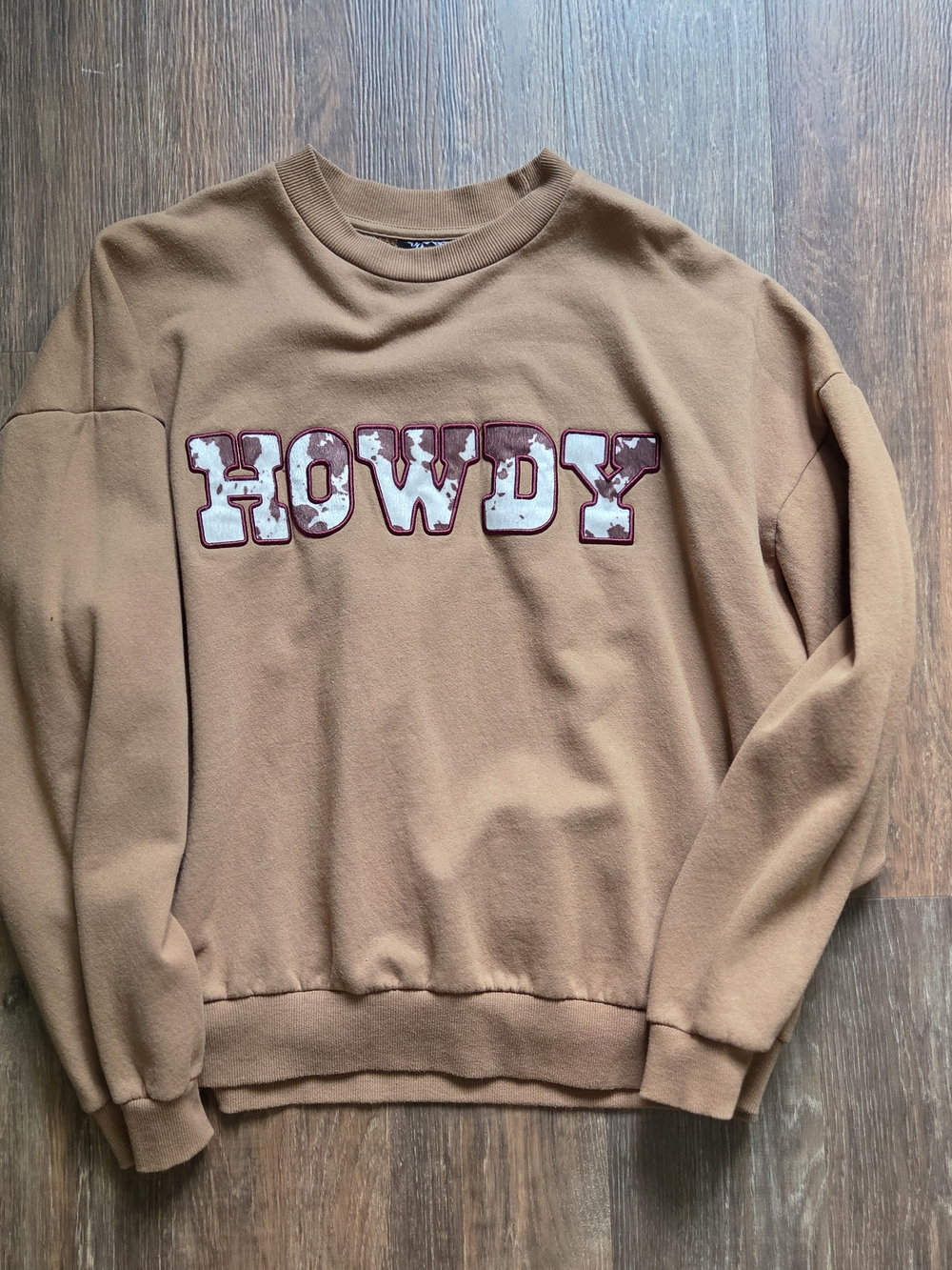 Brown 'Howdy' Crewneck Sweater